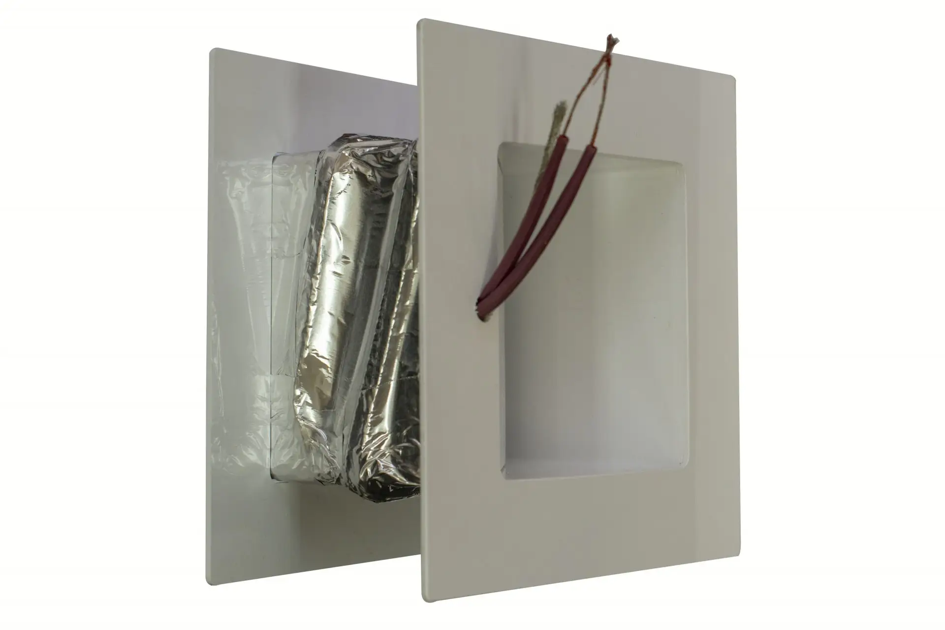 Relief Port - Polyplas - 3 Internal Flaps and Backing Collar with FLX Self Regulating Heater Cable